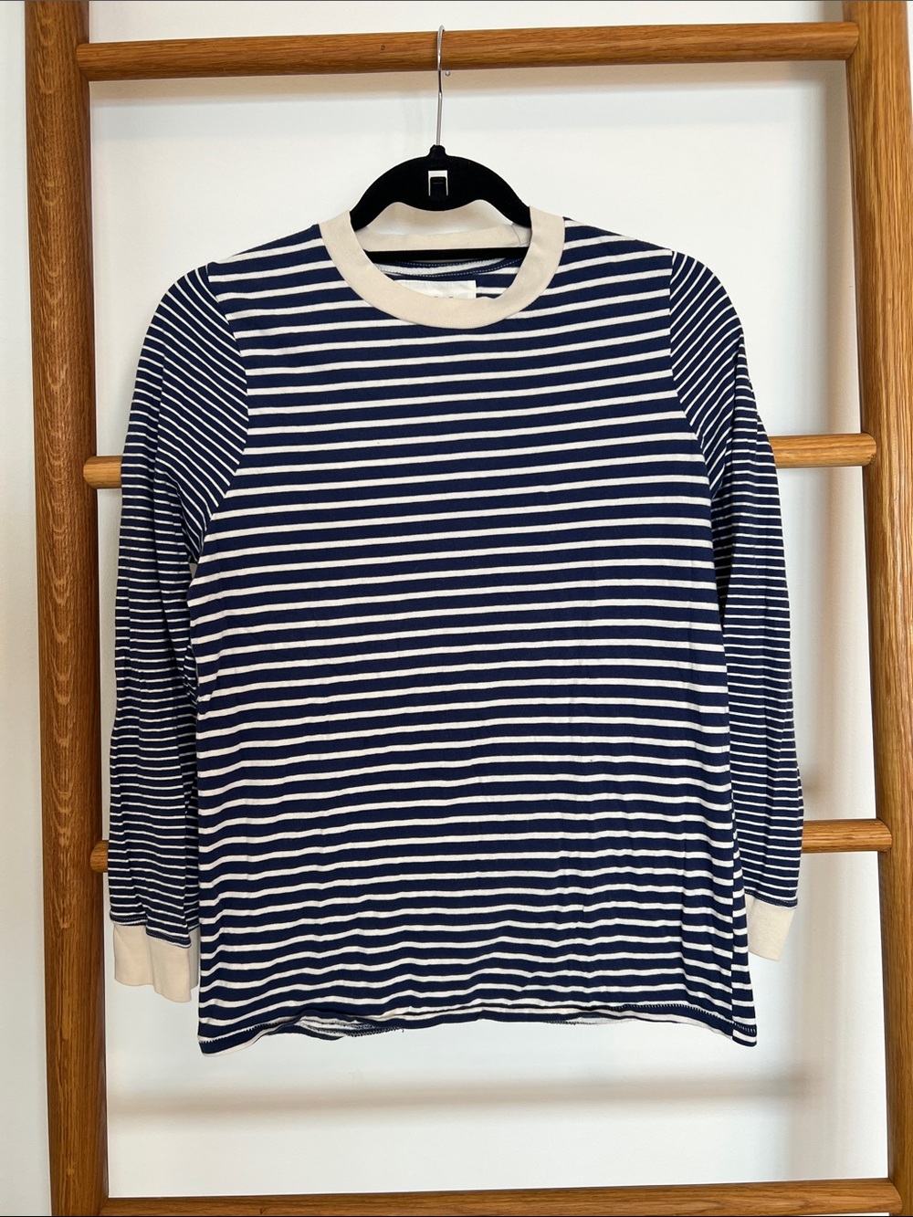 THE GREAT. Navy and White Striped Long-Sleeve Tee with Cream Trim